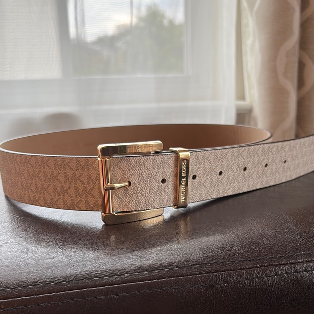 Michael Kors Gold and Cream Leather Belt